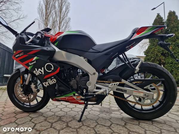 Aprilia RS - 6