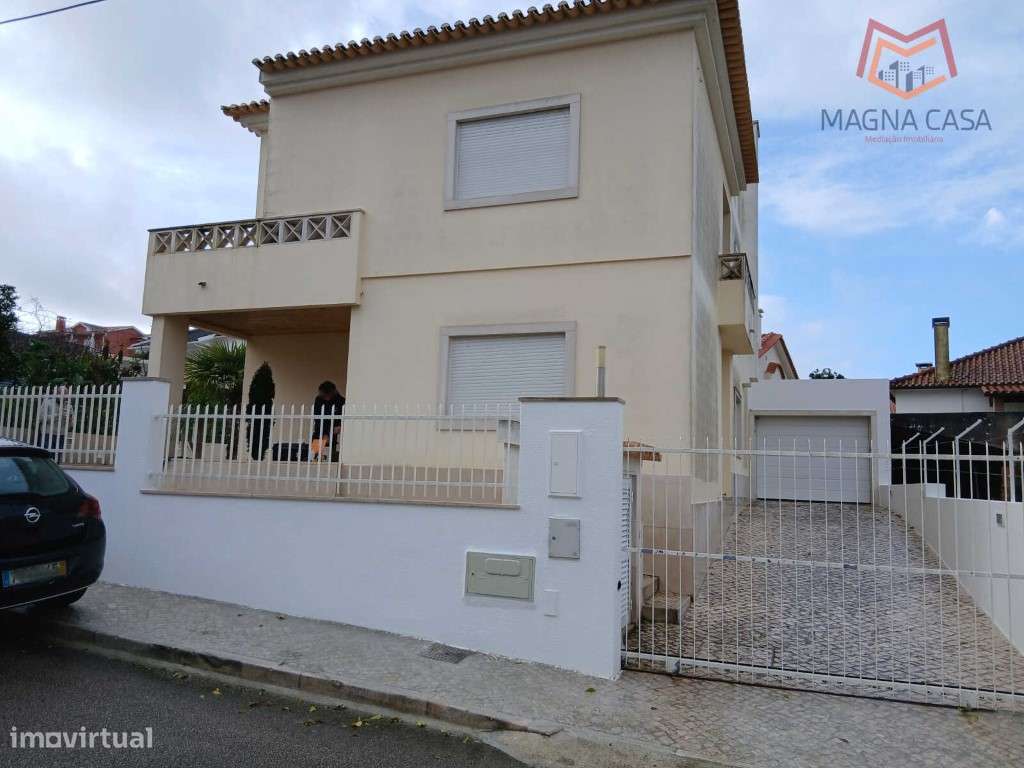 Moradia isolada, Charneca Caparica, Almada - Grande imagem: 5/42