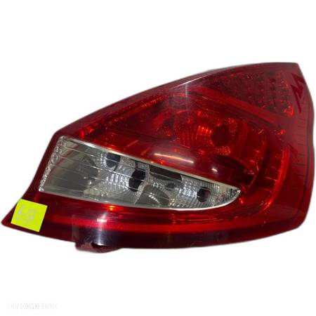 Klosz lampy tył tylni tylny prawy Ford Fiesta MK7 - 1