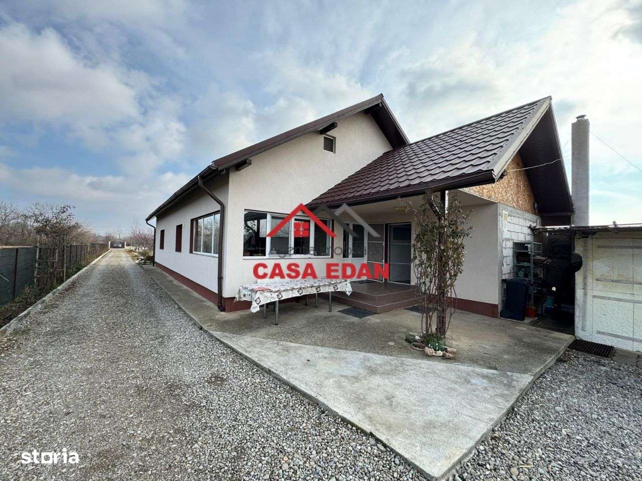 Casa in Urleta--210.000e - Imagine principală: 2/20