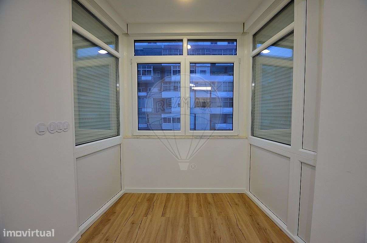Apartamento T3 à venda em Cacilhas-16