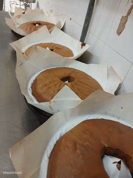 FATURAÇÃO ANUAL DE 300.000€ - Trespasse Pão Quente Em Canidel - Grande imagem: 4/12