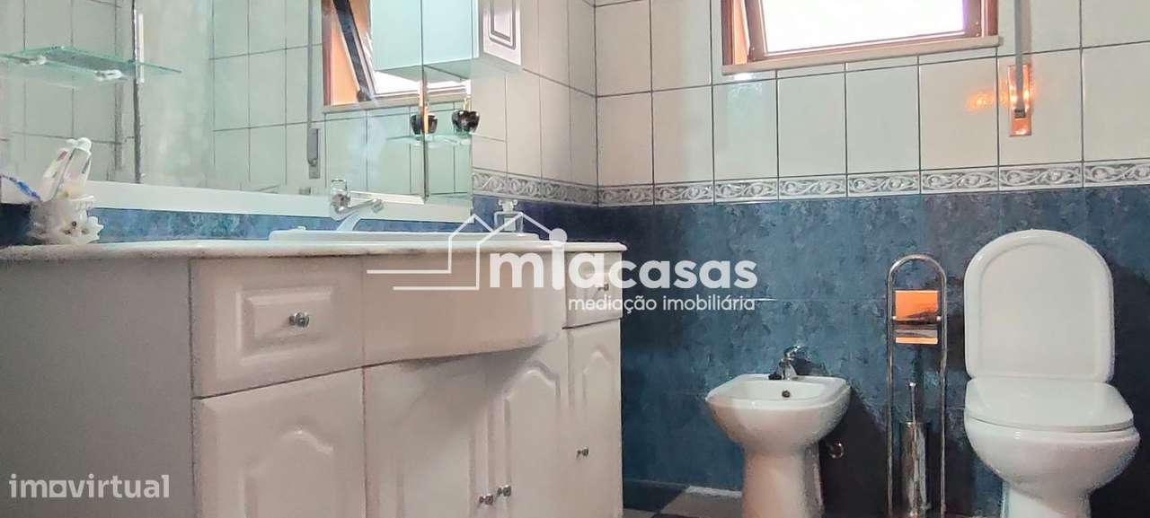 Moradia T4 - Zona de Oiã-23