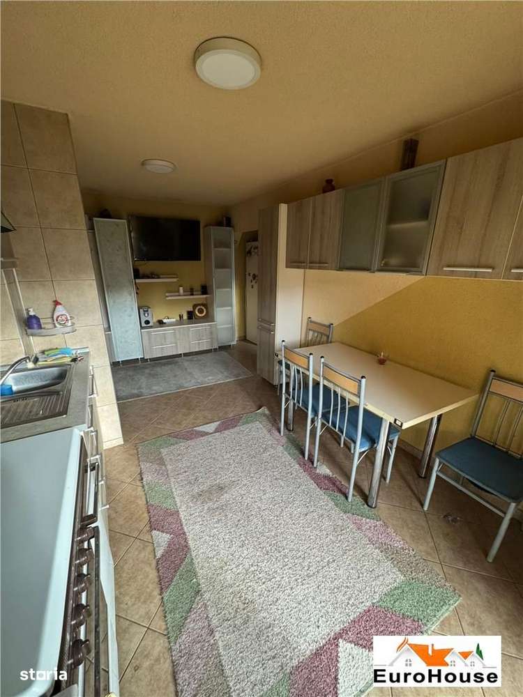 Apartament cu 2 camere de vanzare in Alba Iulia zona Tolstoi-4