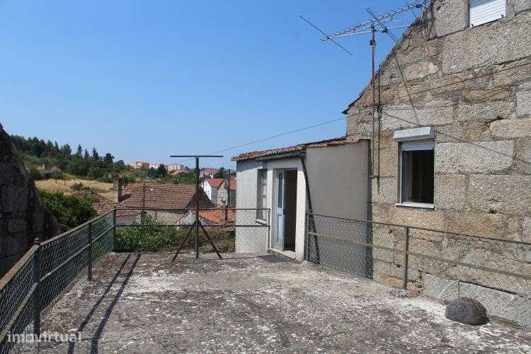 Moradia T3 em Pedra – Travanca de Lagos, Oliveira do Hospital-4