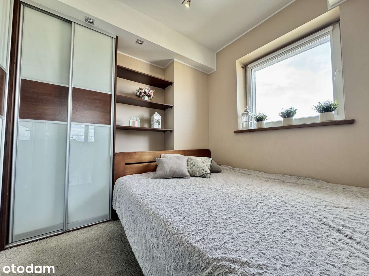 4 pokoje vis a vis Hanza Tower | 74,11m2 | ul. Unisławy | spół.-własn.-9