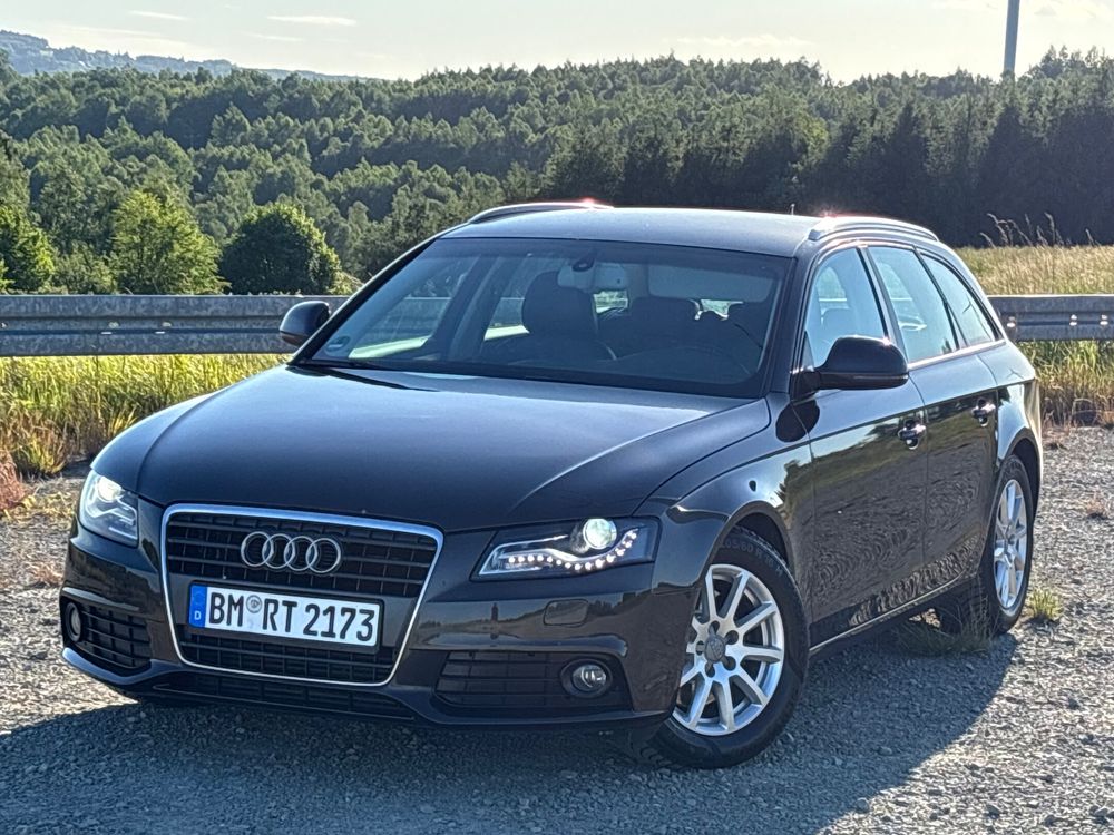 Audi A4 B8 2.0 TDI DPF Attraction 2008