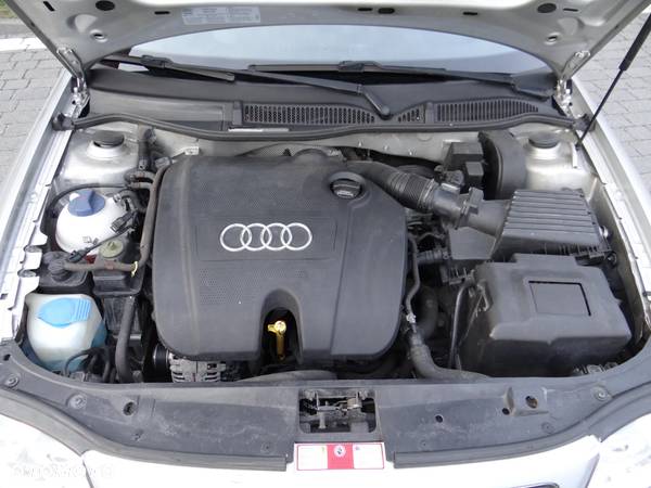 Audi A3 1.6 Sportback Ambiente - 20