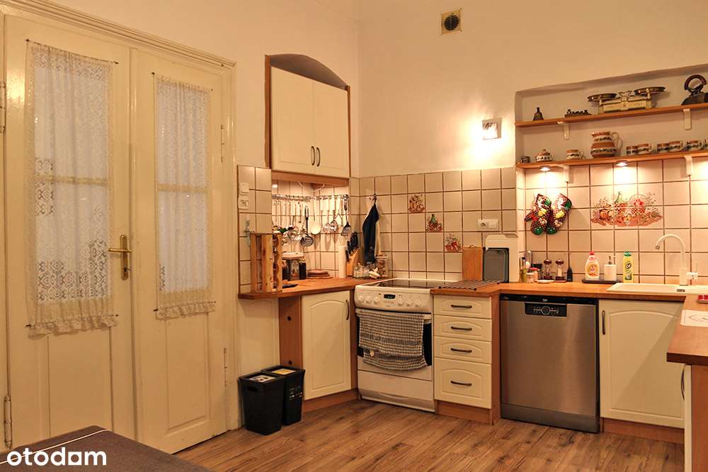 Kamienica inwestycyjna + parking 8 aut - centrum-6