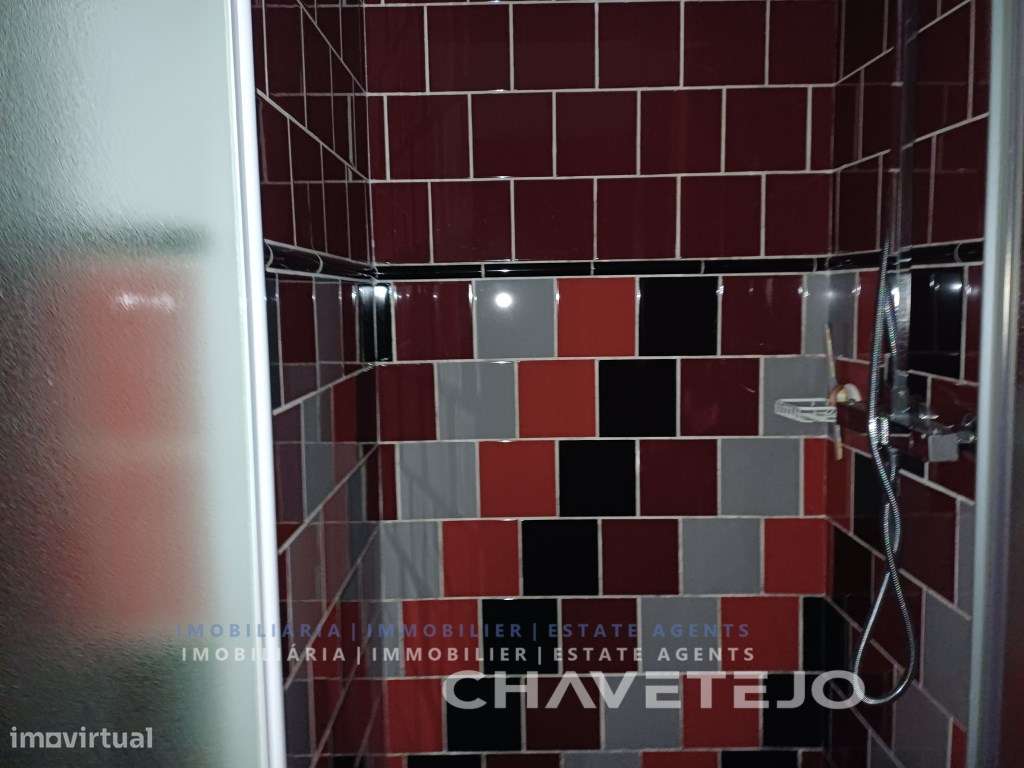 Moradia T2 com Anexos e Piscina num Cenário Paradisíaco perto de Fe...-17