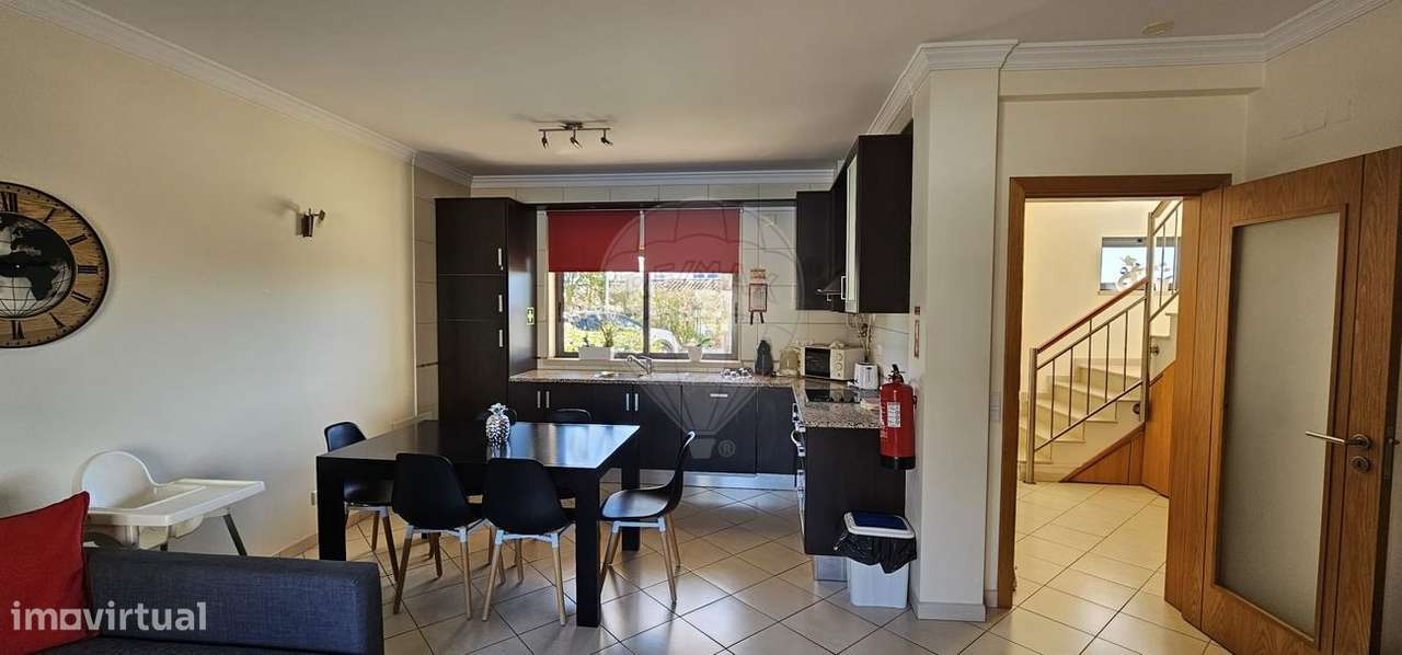 Moradia T2 para venda - Grande imagem: 2/15