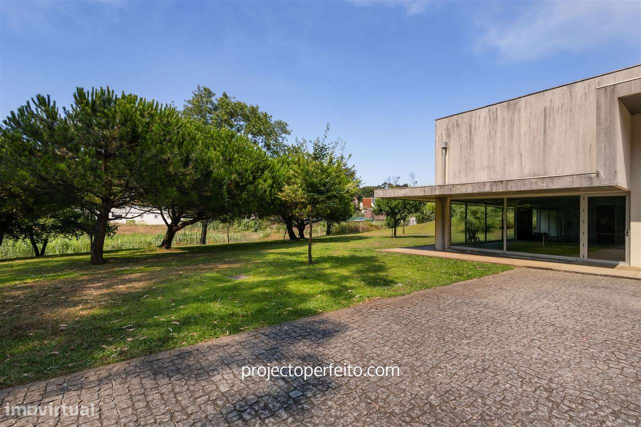 Moradia T3 em Condomínio Fechado com piscina - Grande imagem: 2/32