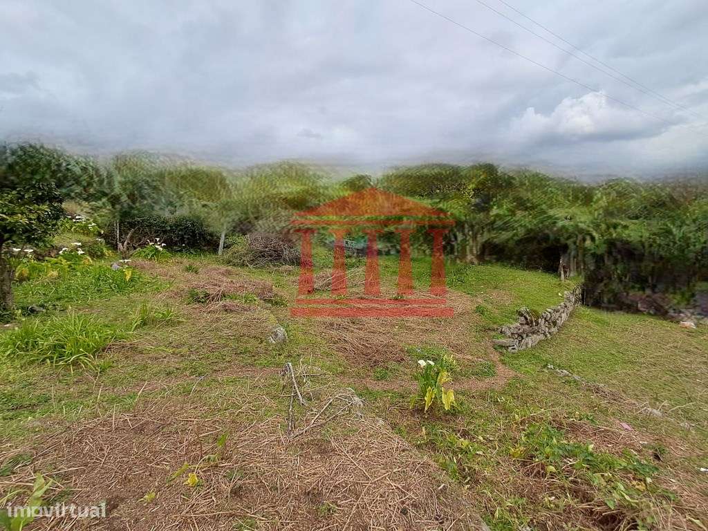 TERRENO PARA CONSTRUÇÃO - Grande imagem: 4/10