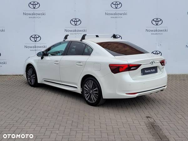 Toyota Avensis 1.8 Selection - 4