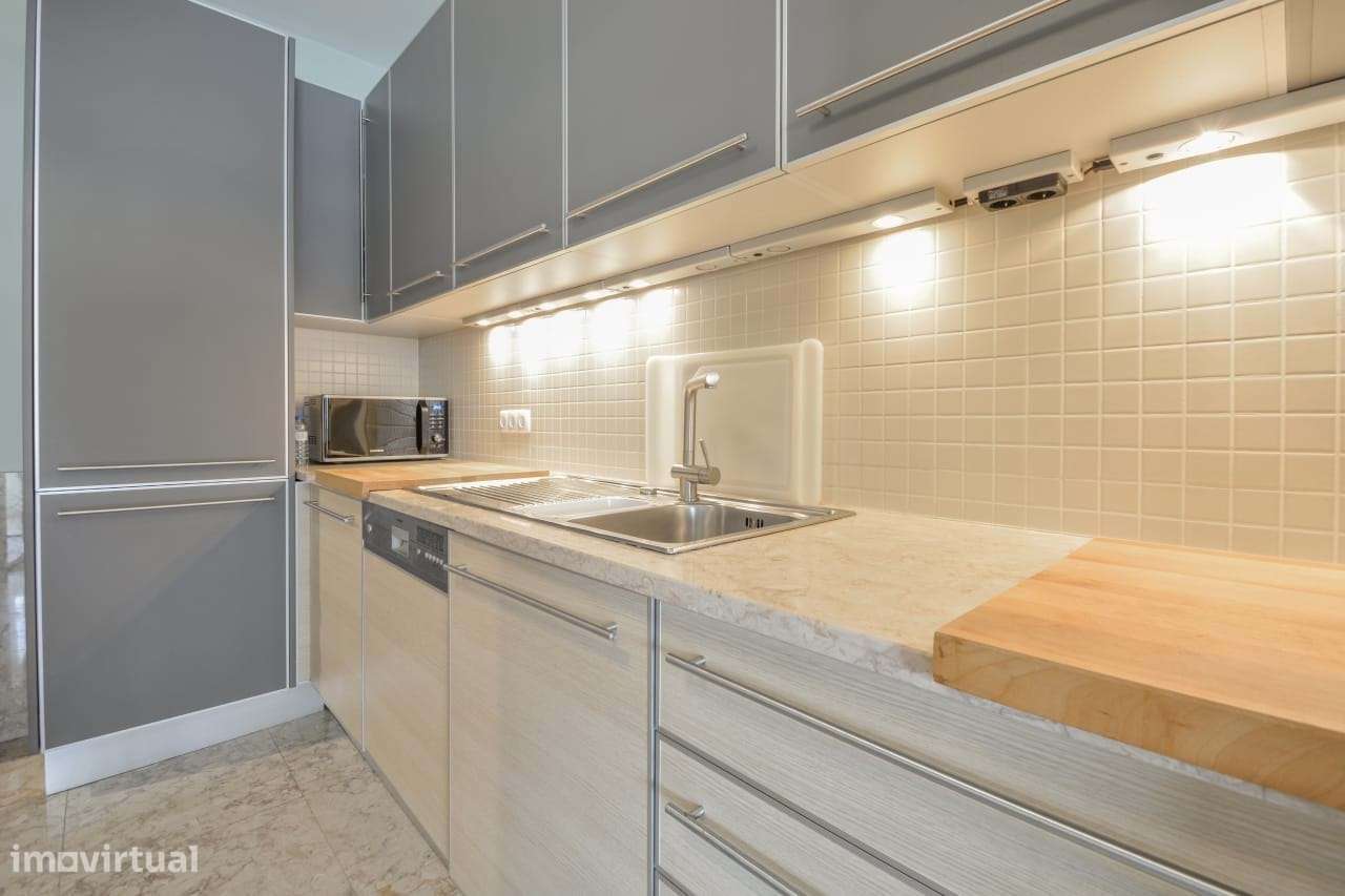 Elegante T2+1 | Elias Garcia | Gulbenkian | O Refúgio Superior nas Ave-10