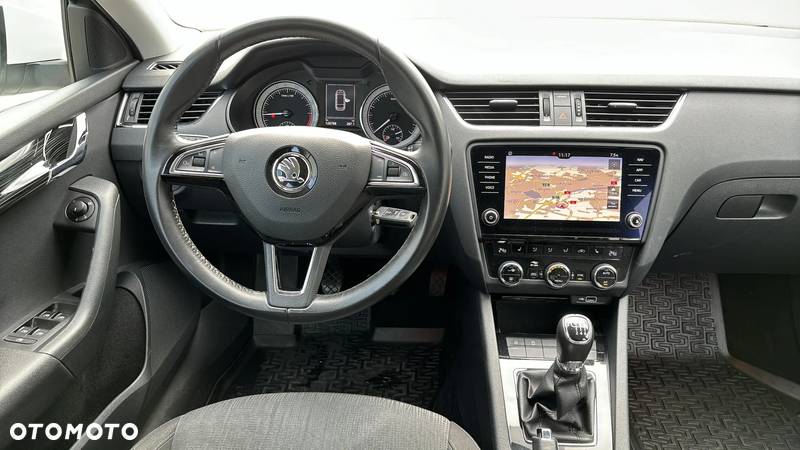 Skoda Octavia 2.0 TDI Style - 26