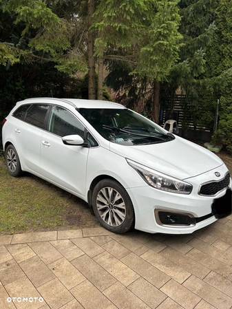 Kia Ceed - 1