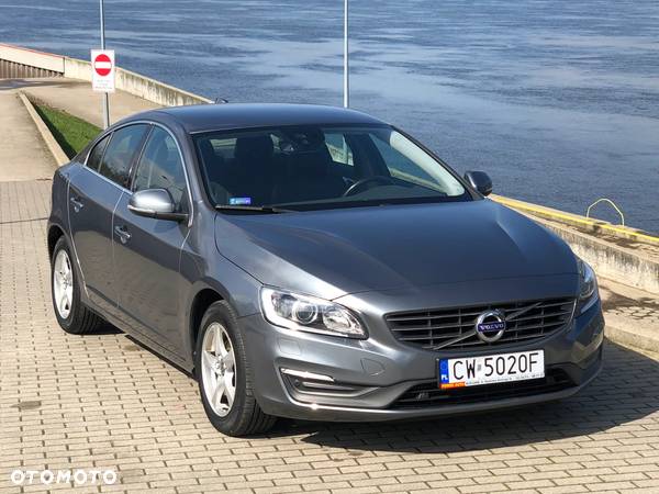 Volvo S60 - 21