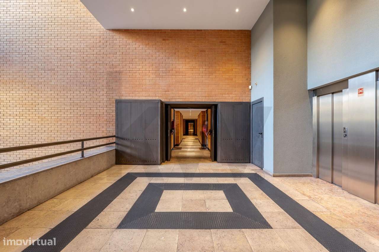 Loft de Luxo na Av. 24 de Julho – Exclusividade e Sofisticação em Lisb - Grande imagem: 4/21