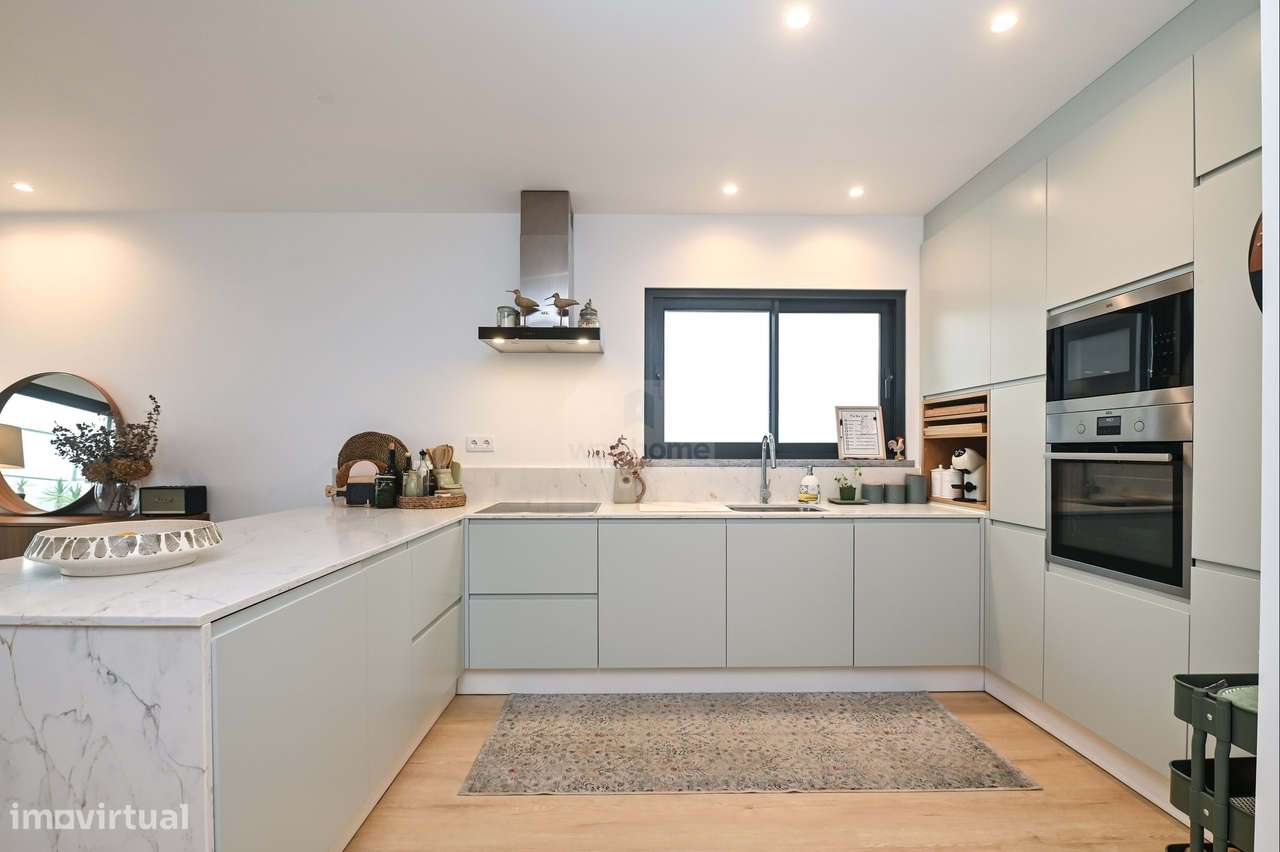 Moradia T4 | Construção contemporânea | Trajouce | São Domingos de Ran-8