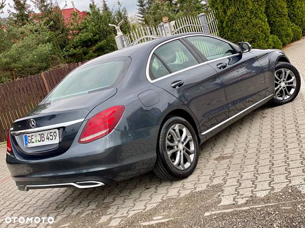 Mercedes-Benz Klasa C 180 - 37