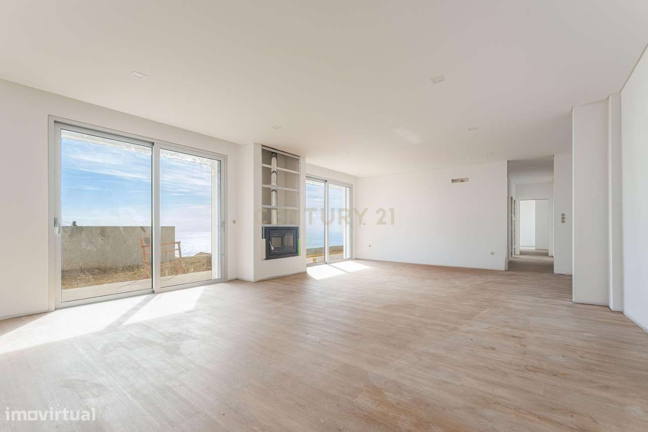 Moradia T3 de Luxo - Calheta, Madeira - Grande imagem: 4/30