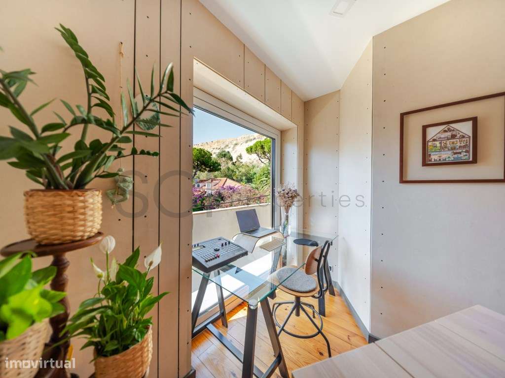 Apartamento T2+1 Santo Antonio | 2º Andar | Perto Praia-18
