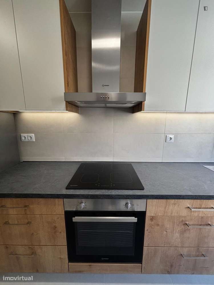 Quarto - localizado em Arroios Lisbon - Grande imagem: 3/24