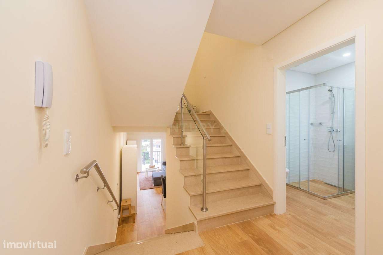 Moradia T3 localizada na aldeia de Cheleiros - Mafra-5