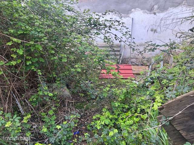 Prédio urbano sito em Benavente-6