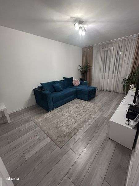 Vanzare apartament 3 camere zona Titan