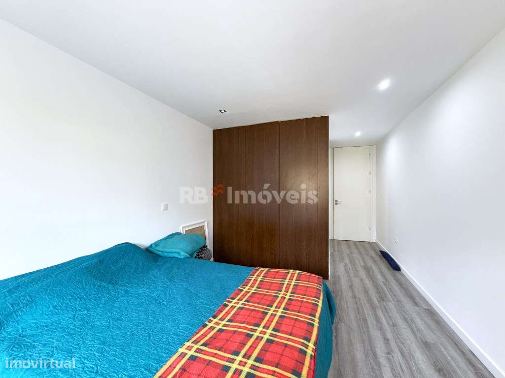 Apartamento T3 em condomínio privado com piscina-32