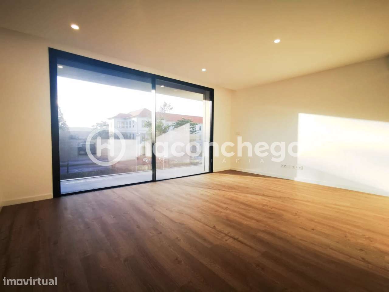 Apartamento T1 em Barcelos com lugar de garagem-10
