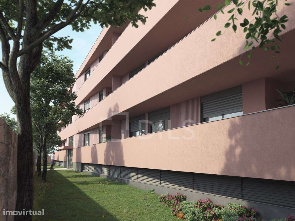 Apartamento T2 com terraço, no Porto - Grande imagem: 2/29