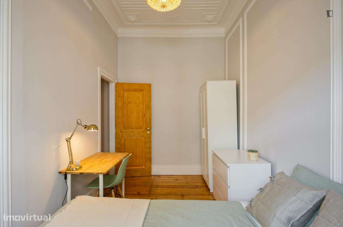 Quarto - localizado em Picoas Lisbon - Grande imagem: 5/9