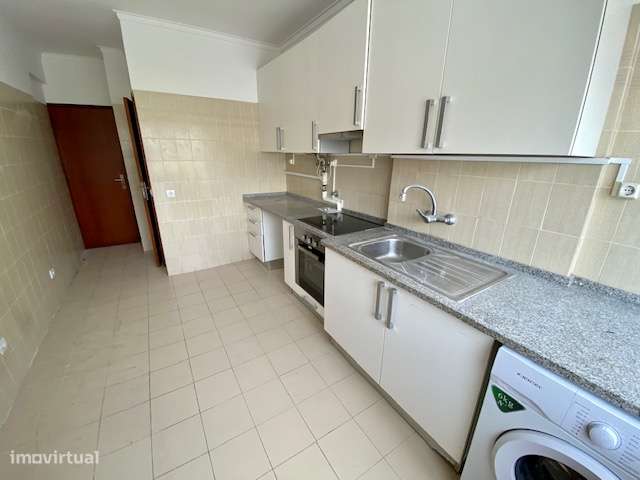 Apartamento t2 à venda no Pendão-13