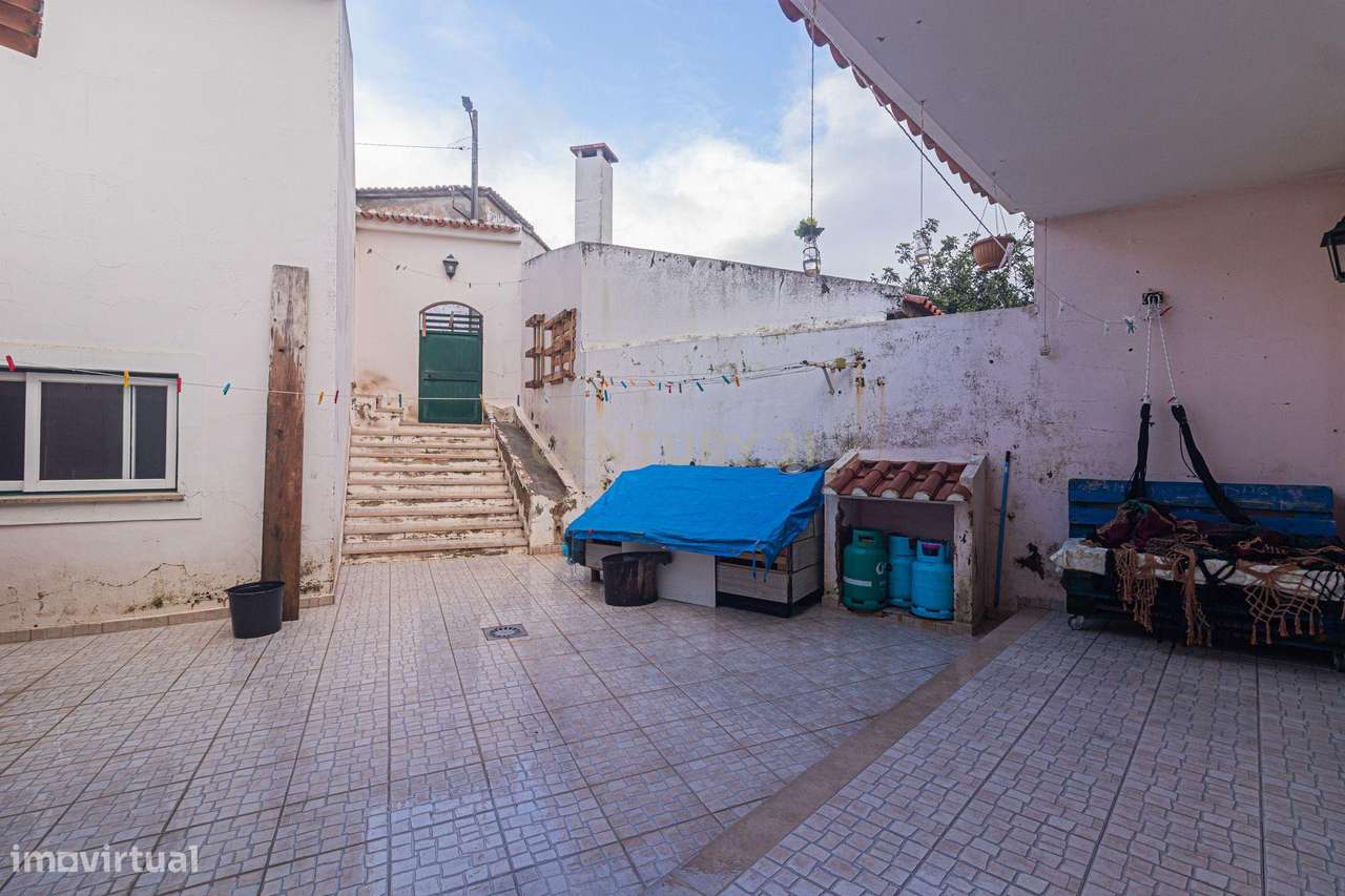 Casa T3 em Santa Maria, Torres Vedras - Oportunidade Única!-28