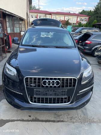 Dezmembram Audi Q7 2014 3.0 tdci crc - 3