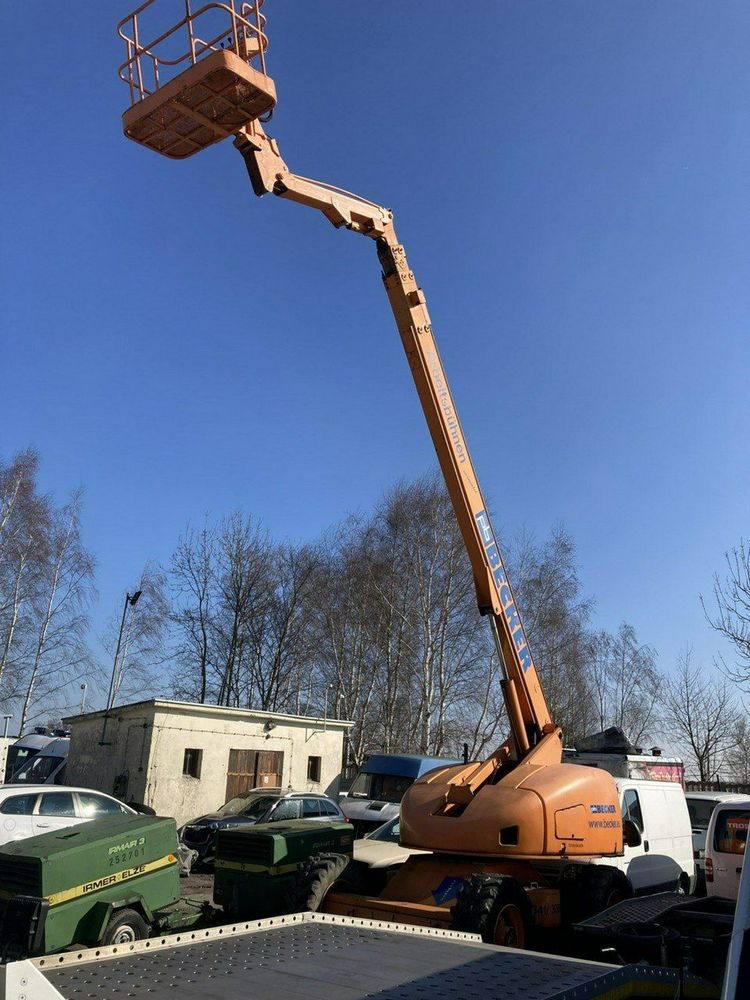 Podnośnik koszowy haulotte h23 zwyżka 4x4 12082 mg 23 metrów  podnośnik koszowy haulotte h23 zwyżka 4x4 12082 mg 23 metrów 1998