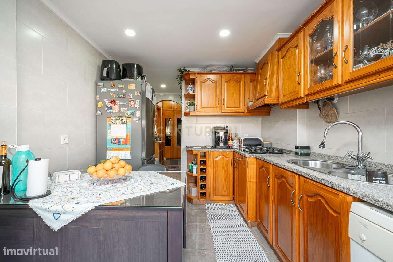 T2 Renovado junto Terminal Rodoviário - Grande imagem: 4/22