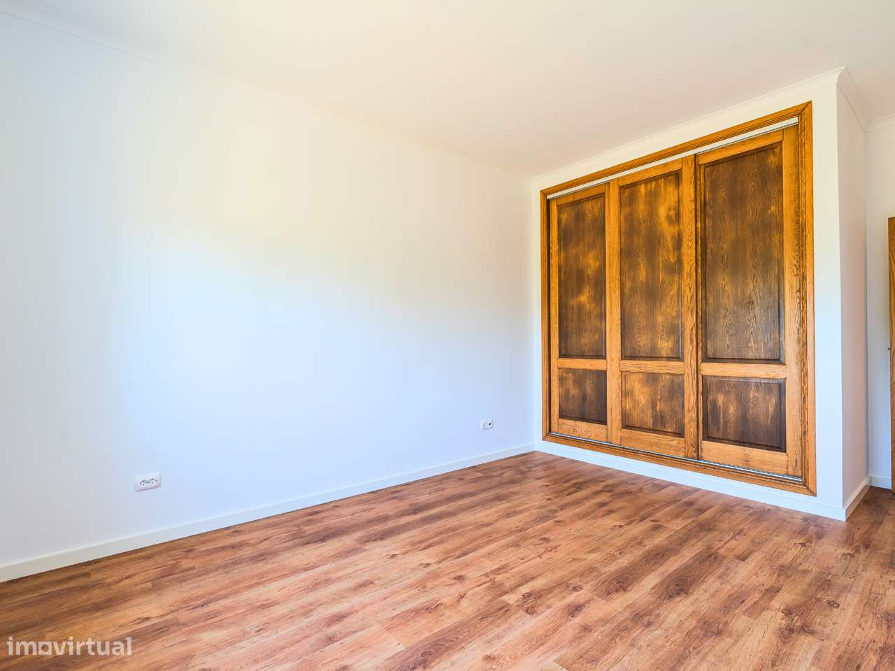 Moradia T4 inserida em propriedade com 9.680 m²-29
