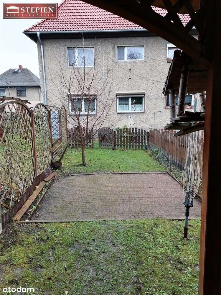 Trzy pokoje blisko centrum-19