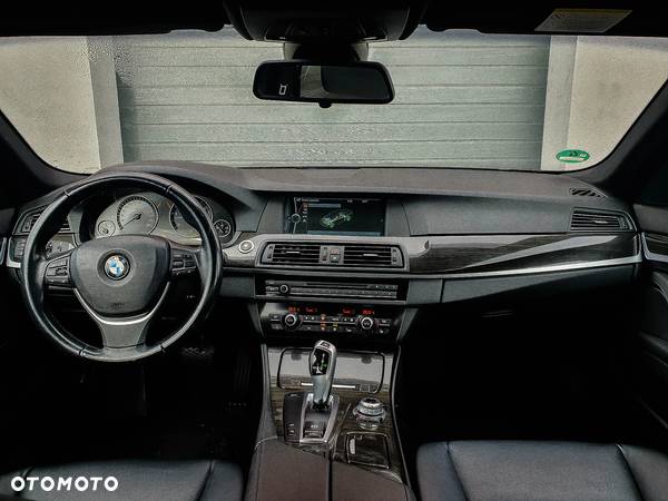 BMW Seria 5 - 34