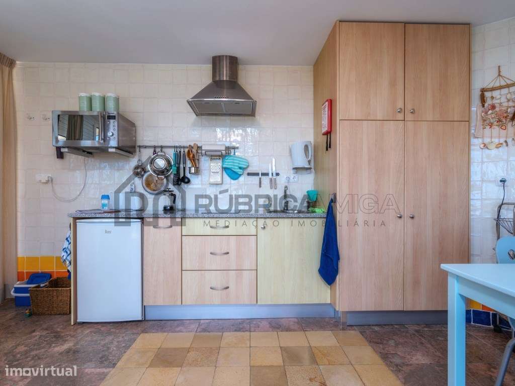 Propriedade Única em Zona Privilegiada com Vista Mar e Piscina - Loulé-27