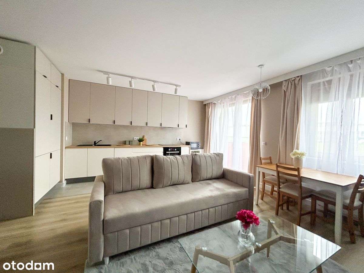 3 pokoje, balkon, pełne wyposażenie Czyżyny-0