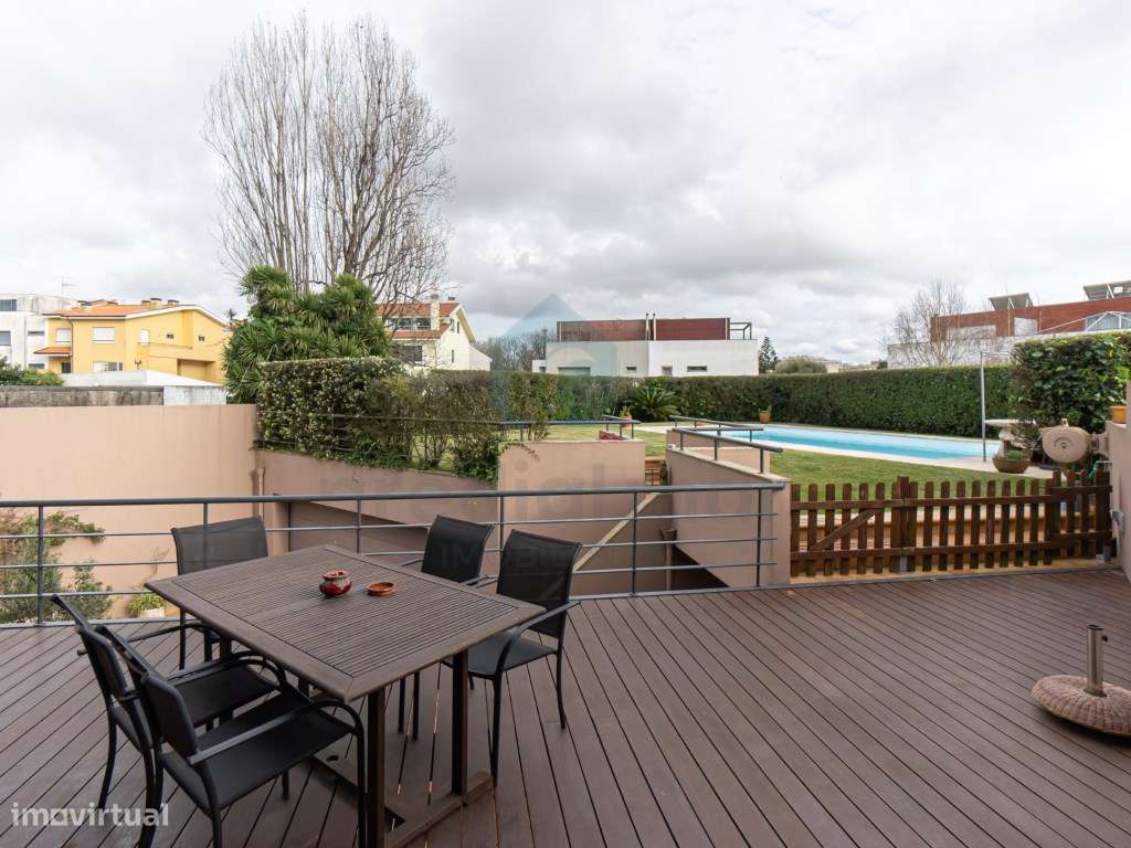 Moradia T5 em Vilarinha-22