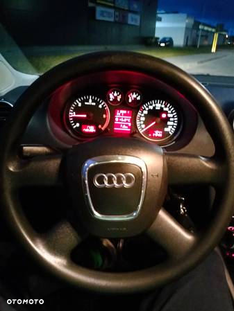 Audi A3 1.9 TDI DPF Ambiente - 7