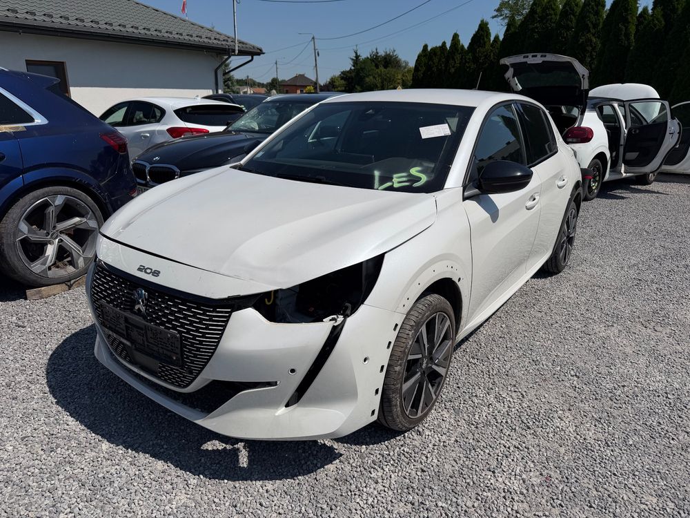 Peugeot 208 II (2019-) 1.2 PureTech GT Pack S&S 2021