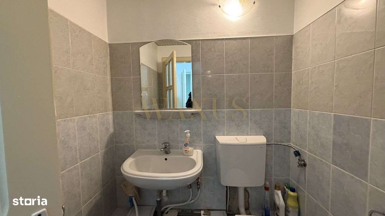 Spatiu comercial, ultracentral, pretabil birouri - Imagine principală: 5/5