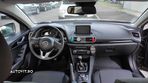 Mazda 3 - 8